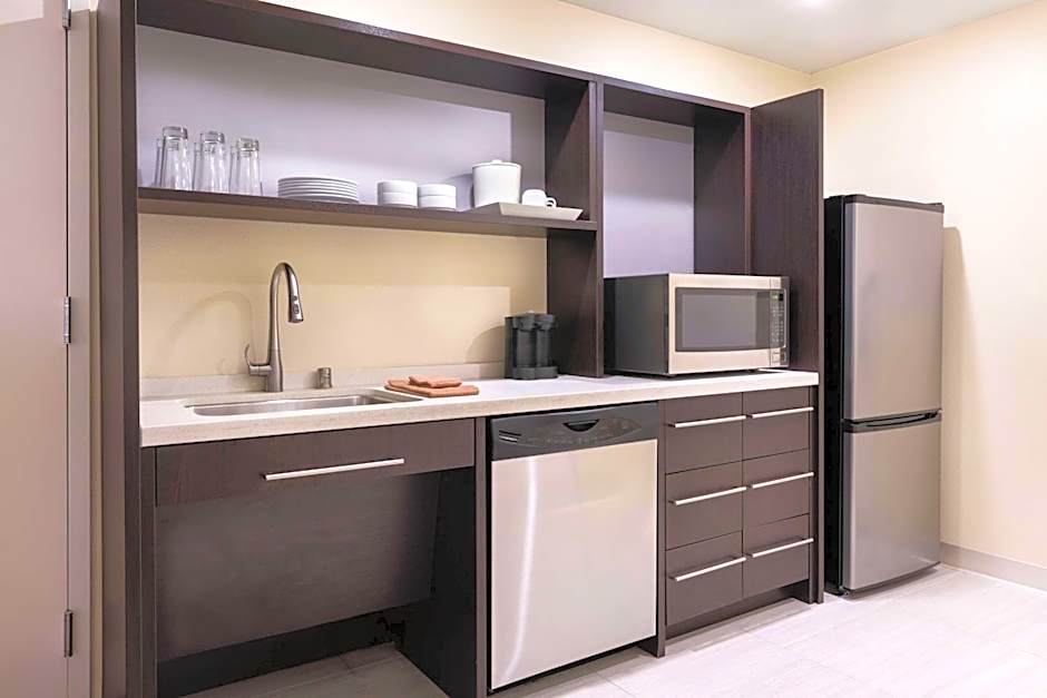 Home2 Suites by Hilton Anchorage/Midtown