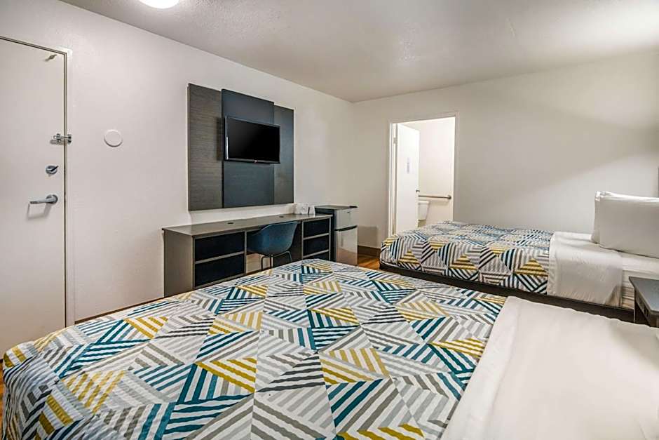 Motel 6-Irving, TX - Dallas