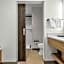 La Quinta Inn & Suites by Wyndham San Jose Silicon Valley