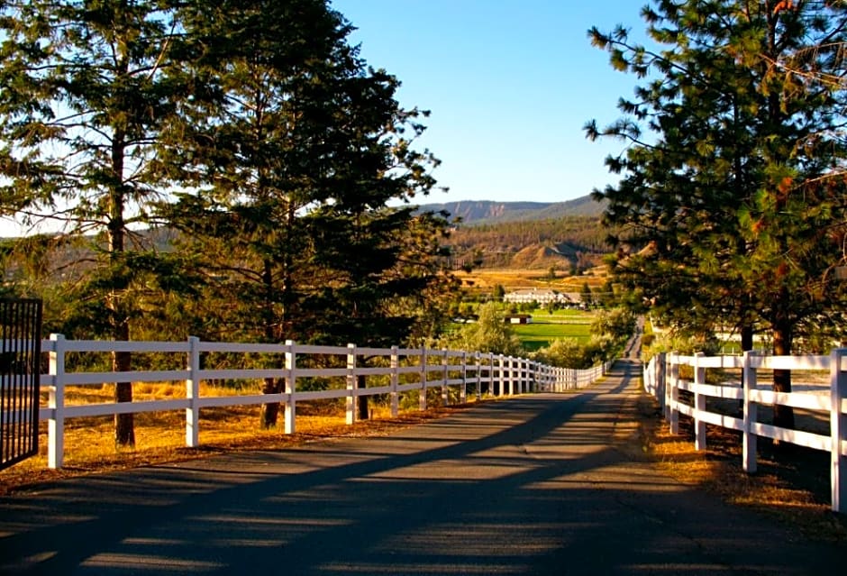South Thompson Inn & Conference Centre