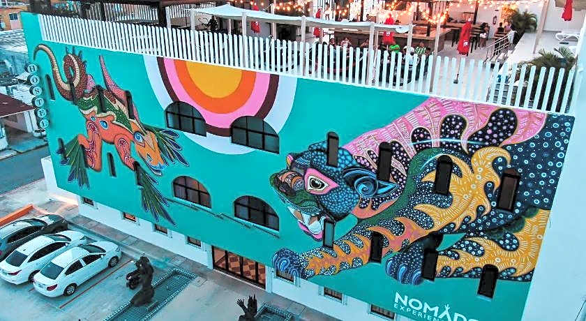 Nomads Party Hotel & Hostel