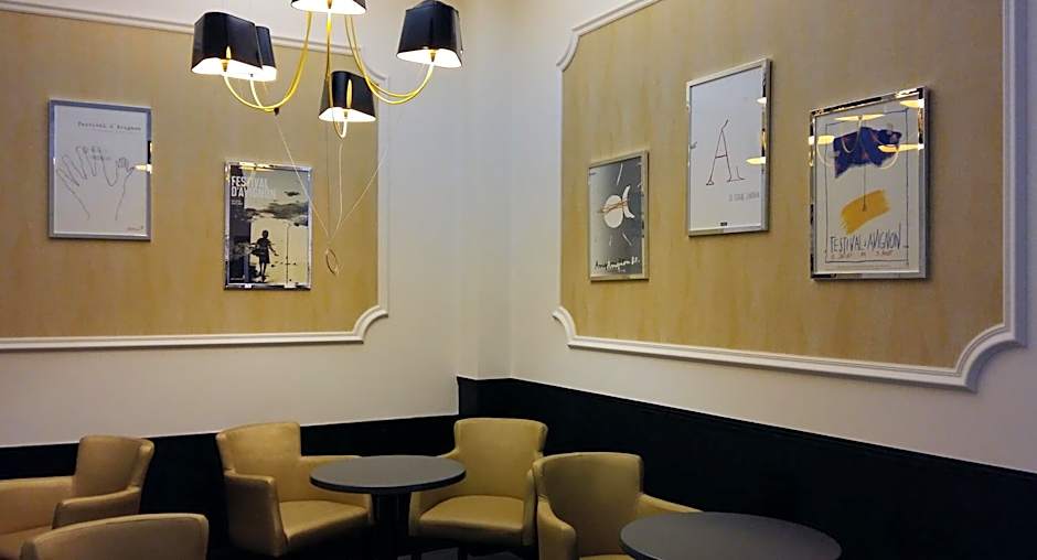 Regina Boutique Hotel