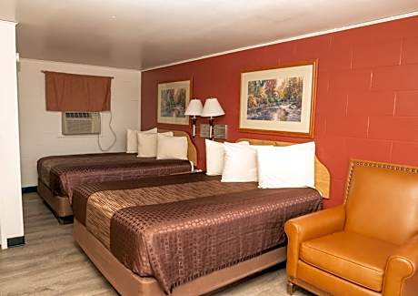 Queen Room with Two Queen Beds