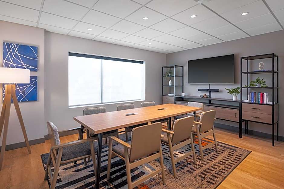 Atwell Suites Henderson - at the Pass By IHG