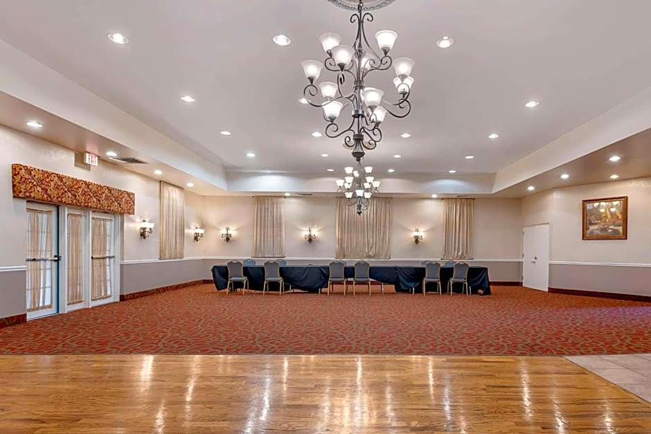 Quality Inn Conference Center At Citrus Hills