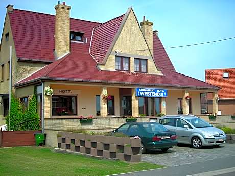 Hotel Westendia and Free Parking Top Breakfast