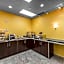 Quality Inn & Suites Bay Front