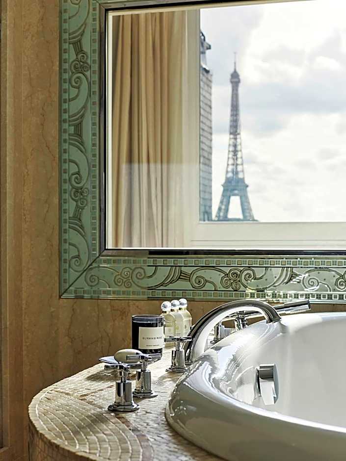 Hotel Plaza Athenee - Dorchester Collection