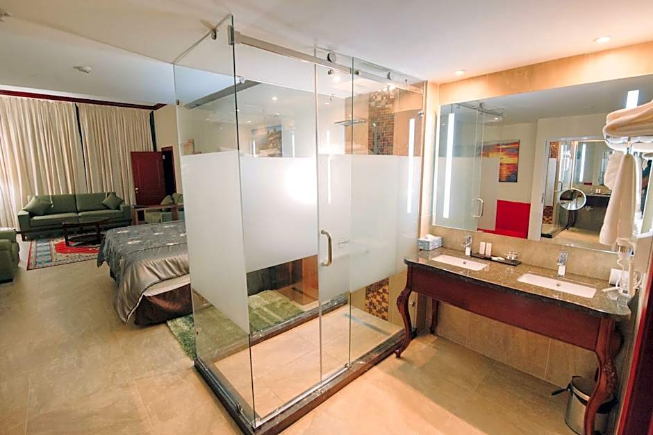 Ramada by Wyndham Princess Georgetown