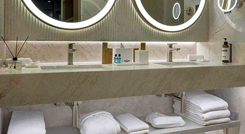 Grand Hyatt Izmir IstinyePark