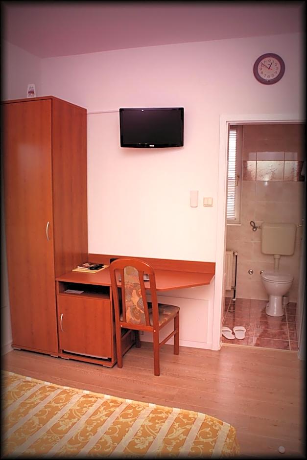 Hotel Vila Tina
