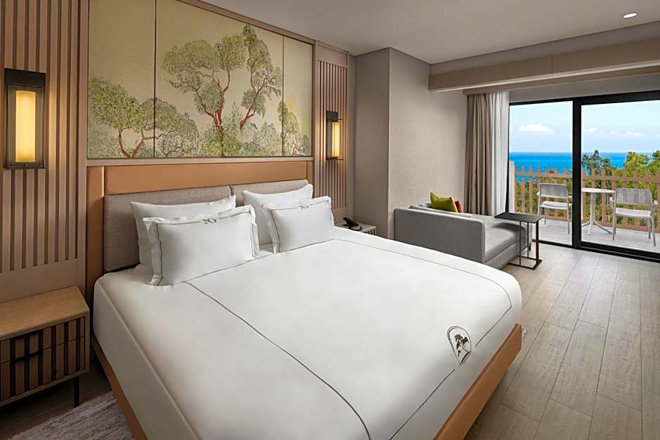 Photo 1 of 4 of Family Superior, Sea View