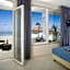 White Suite & Apartments