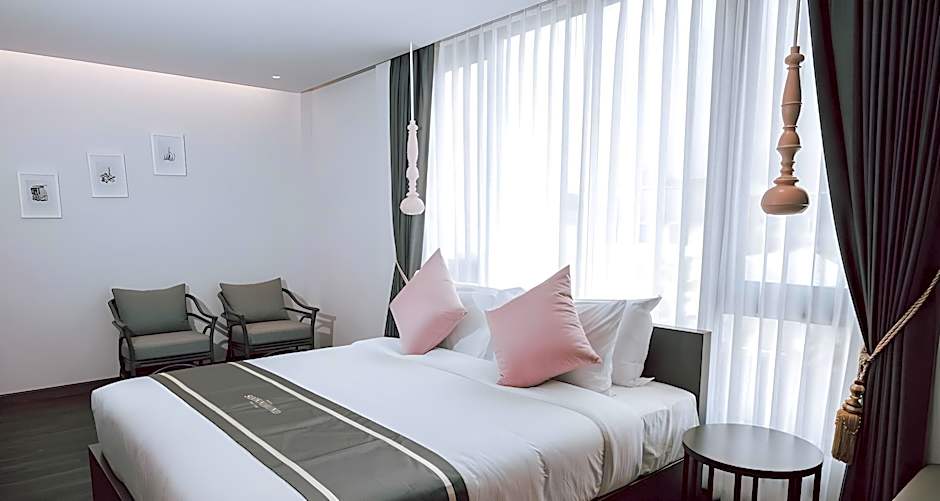 Sooknirund Hotel