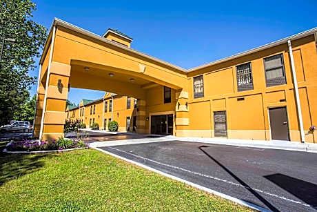 Quality Inn Union US Hwy 176