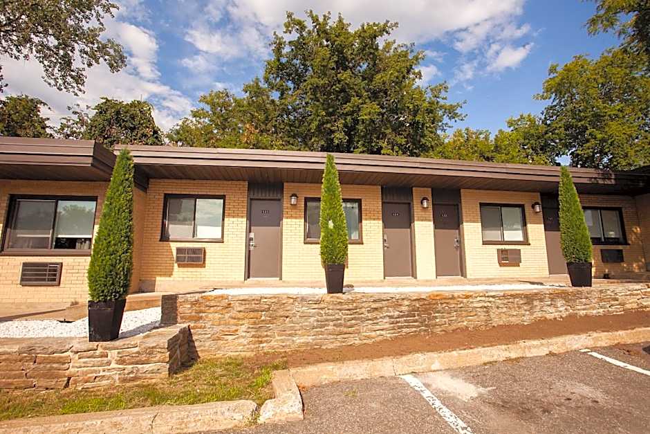 Motel Newstar Laval