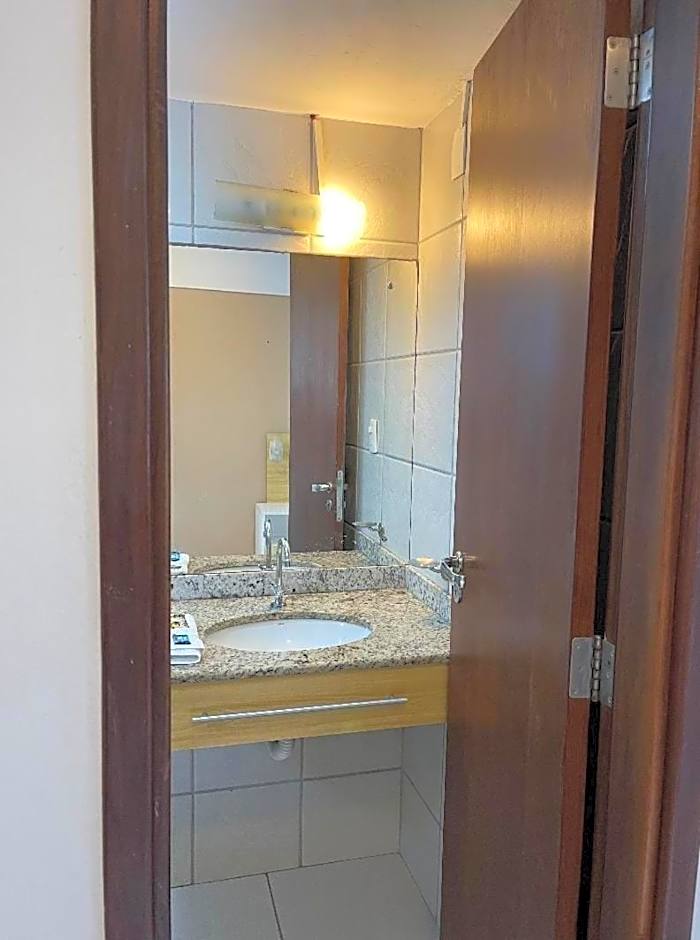 FLATS Particular Terrazzo