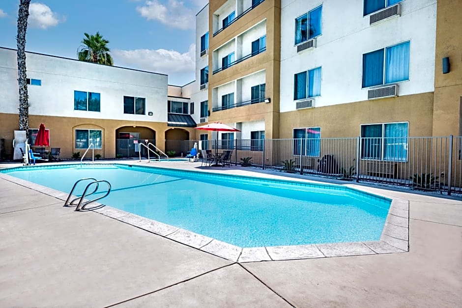Ramada Limited Bakersfield North