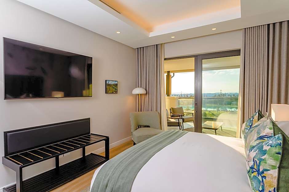 Steyn City Hotel by Saxon