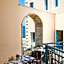 Captain's House Hotel Suites & Apartments