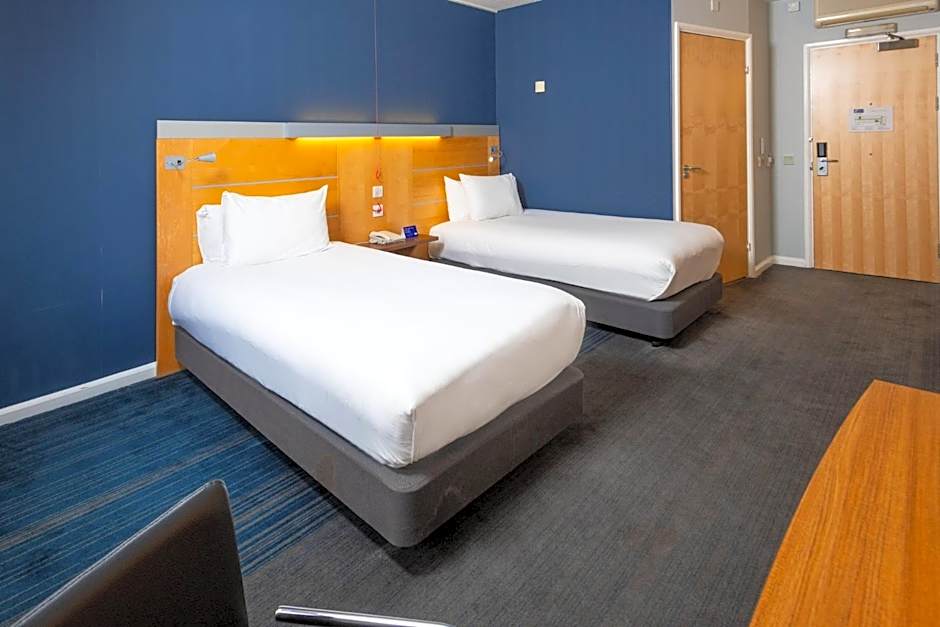 Holiday Inn Express Stevenage By IHG