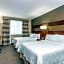 Hampton Inn By Hilton Grand Central