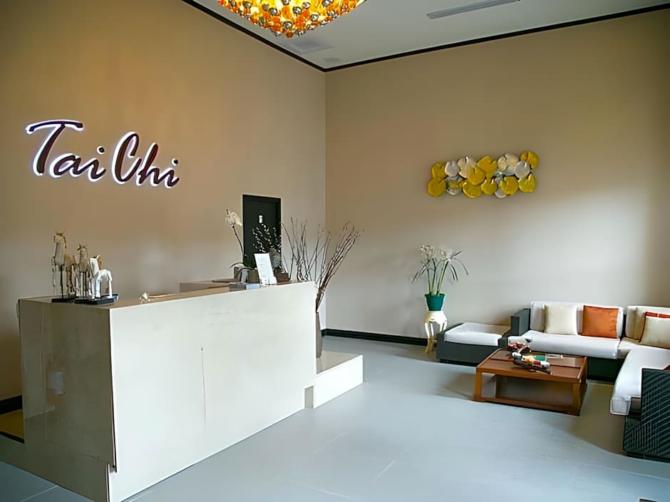 Le Charme Suites Subic