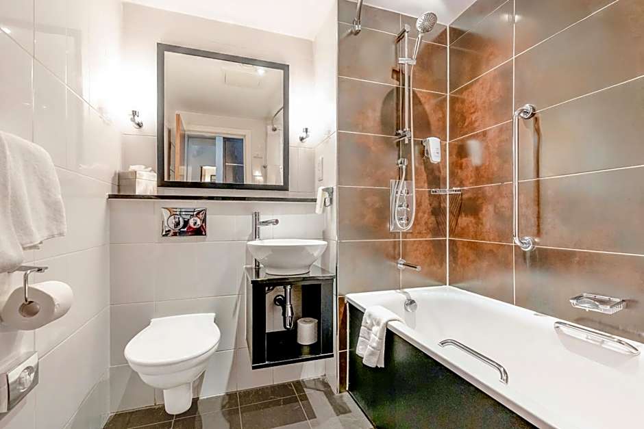 The Landmark Hotel and Leisure Club a Palette hotel