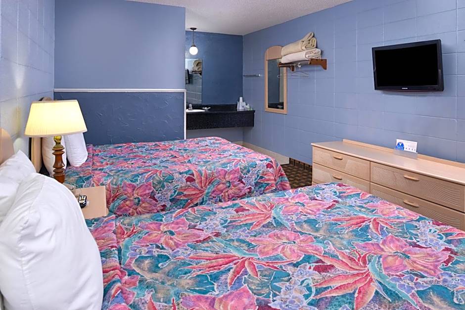 Americas Best Value Inn & Suites Branson - Near the Strip