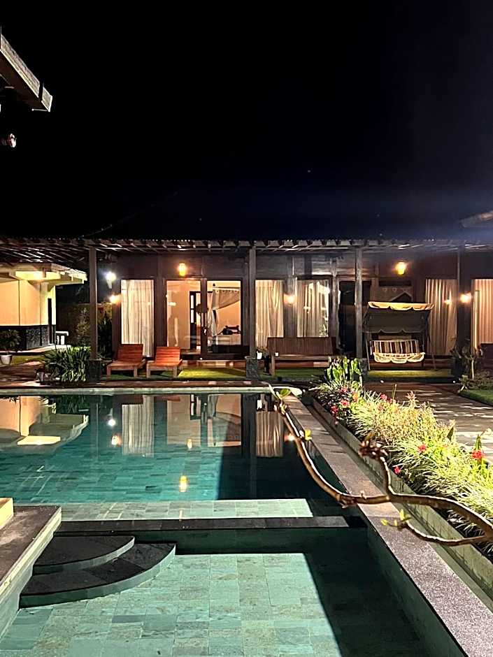 Shankara Munduk Bali