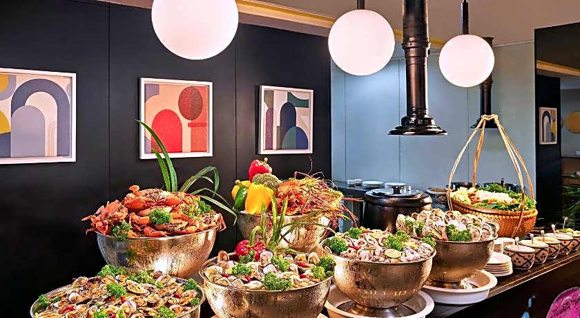 Novotel Living Saigon South