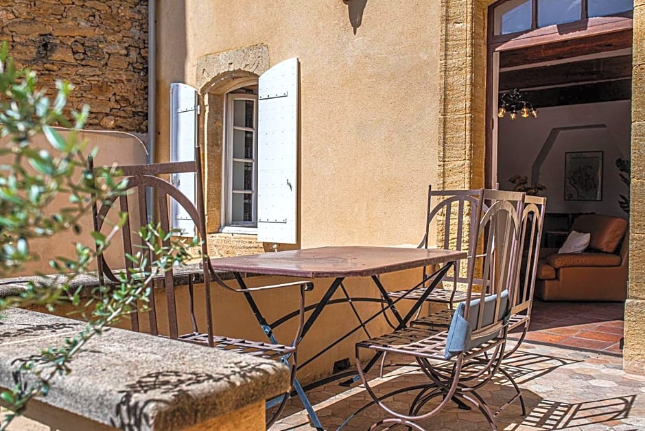 Maison Pegau, 2 chambres au centre de Châteauneuf-du-Pape PEGAU B&B
