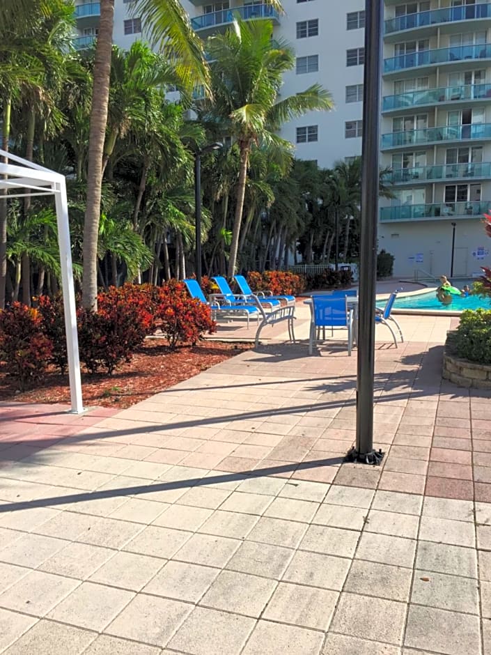 Ocean Reserve STR-01045