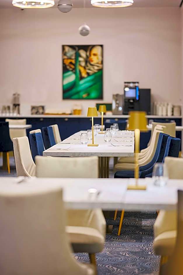 Aiden by Best Western Lodz