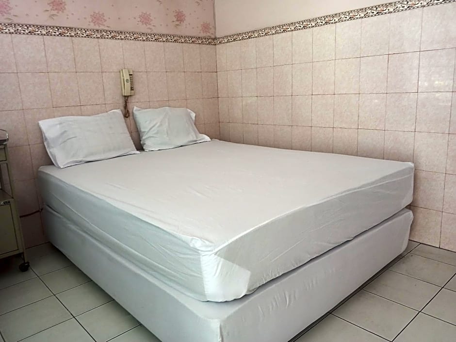 OYO 92454 Griya Raharja Guest House Syariah