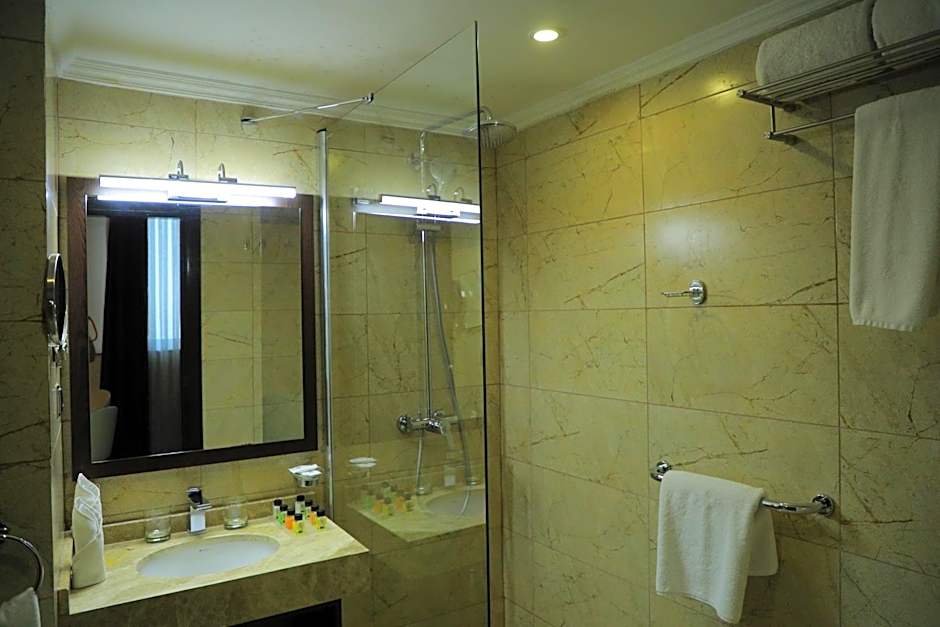 Cassiopeia Hotel