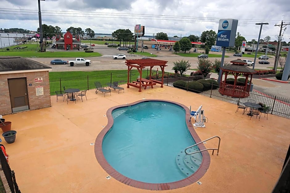 Best Western Lake Conroe Inn