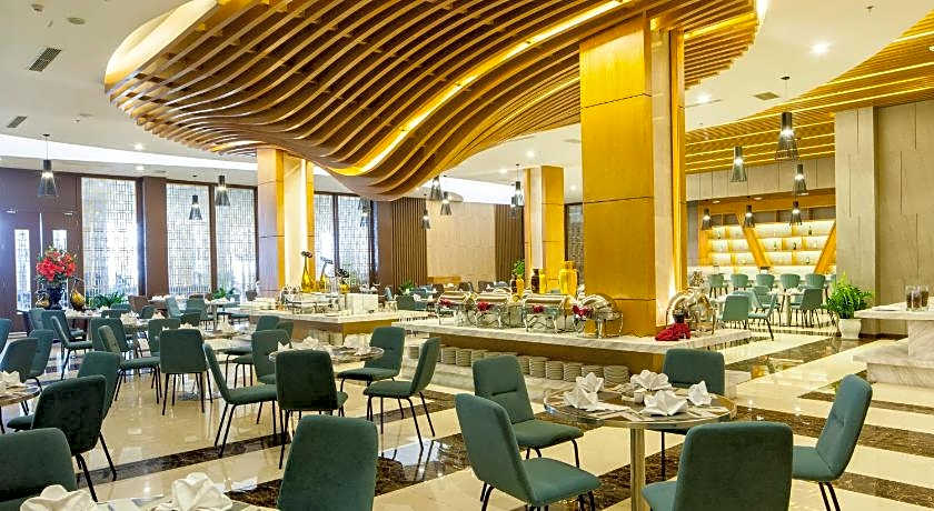 Muong Thanh Luxury Nhat Le Hotel