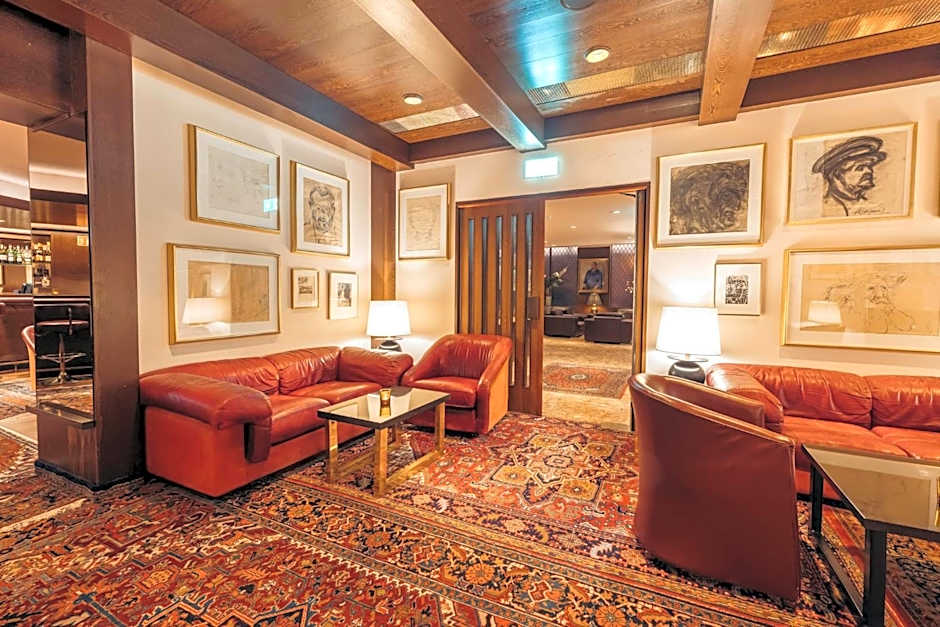 Hotel Holt - The Art Hotel