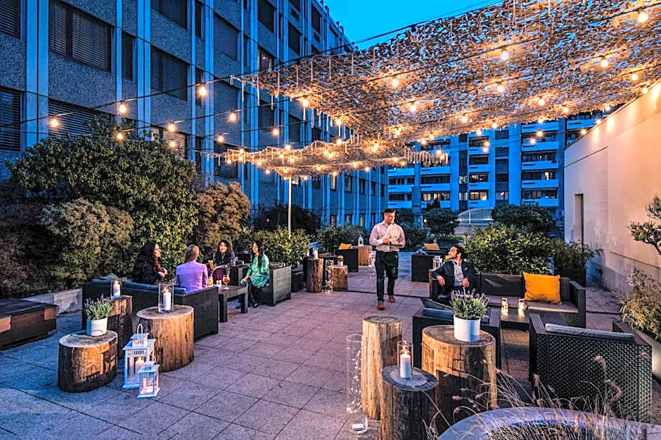 Crowne Plaza Zurich By IHG