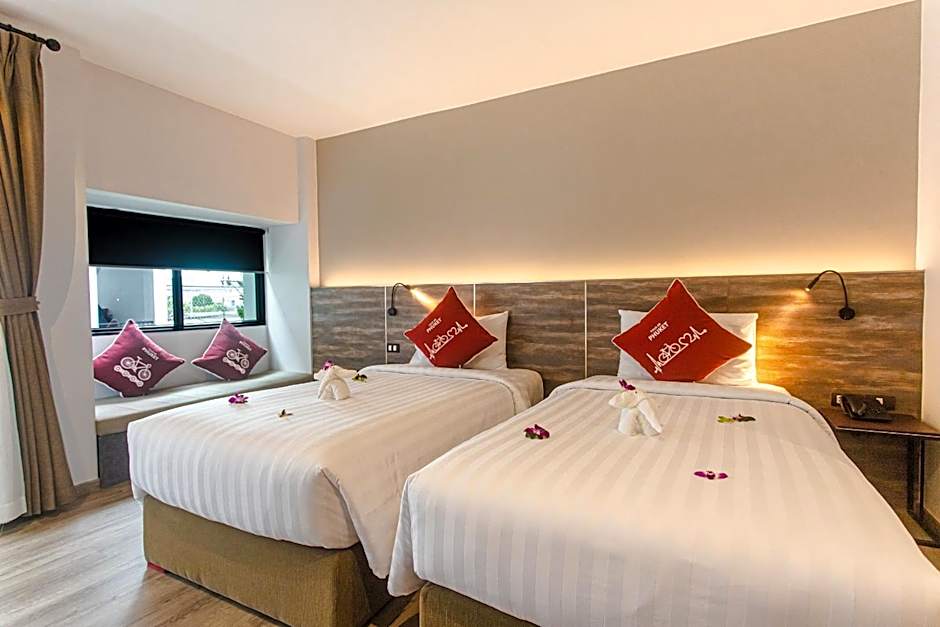 Tour De Phuket Hotel - SHA Plus