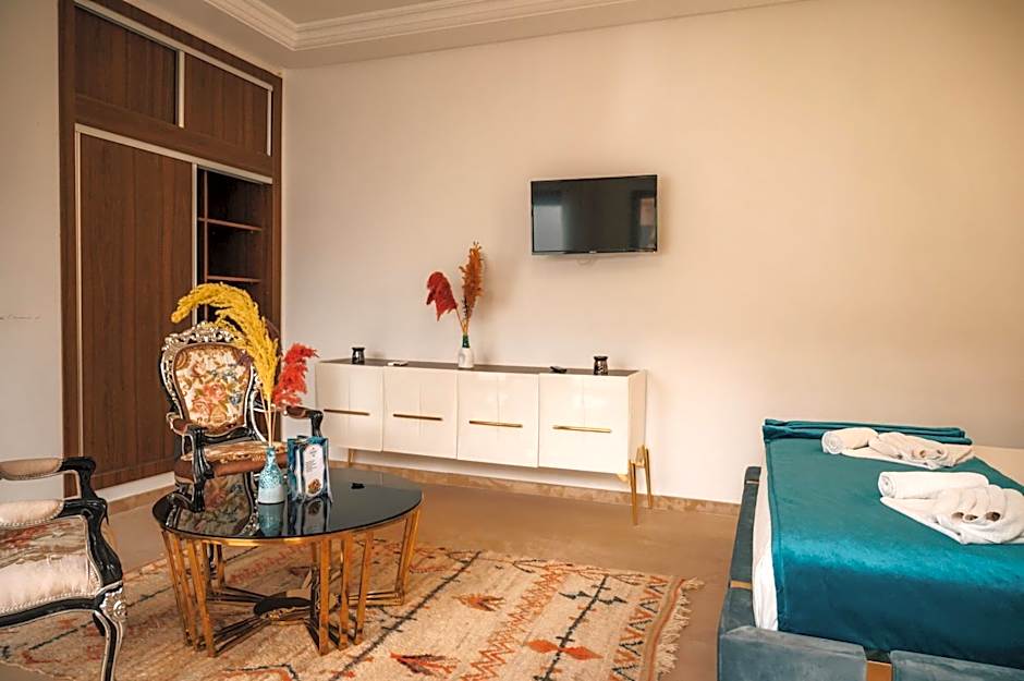 Riad Kenza