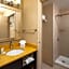 Quality Inn & Suites Windsor