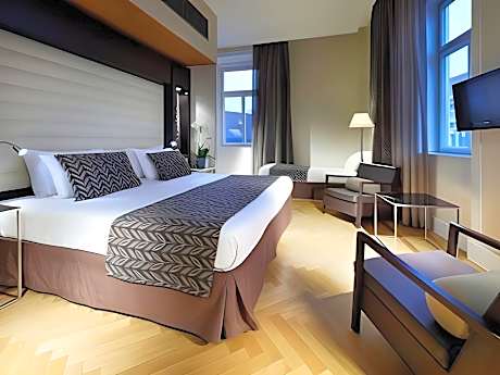 Double Single use room