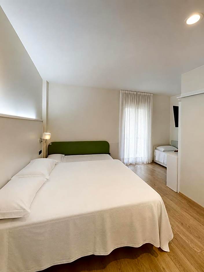 Hotel Parigi 2 & Spa
