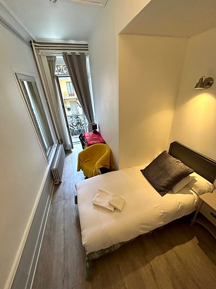 Authentic by Balladins, Hôtel Le Carré d'Aix