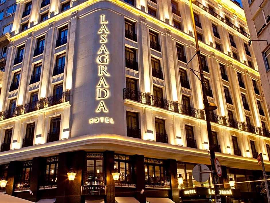 Lasagrada Hotel