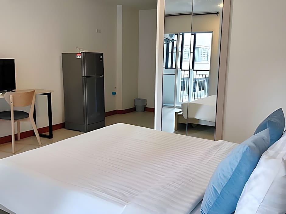 The Lodge @ Min Residence