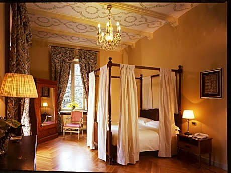 Suite with Balcony