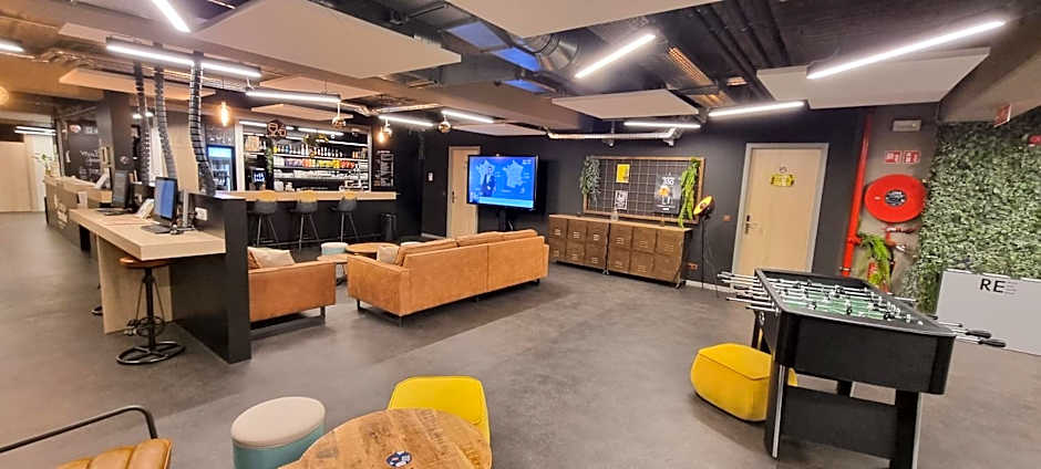 HI HOSTEL CHARLEROI Brussels South Airport